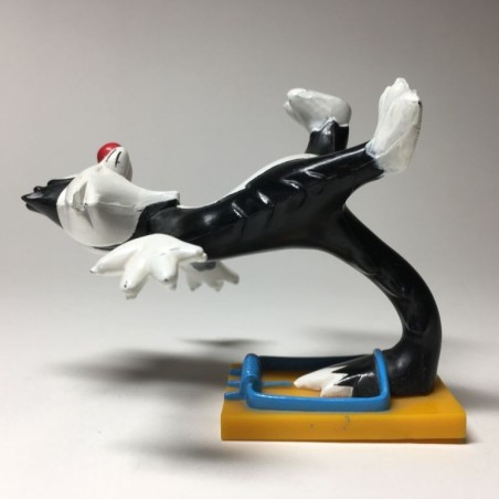 LOONEY TUNES: SILVESTER THE CAT IN MOUSETRAP. PVC FIGURE 7 cm. 1994 WARNER BROS. MACAU