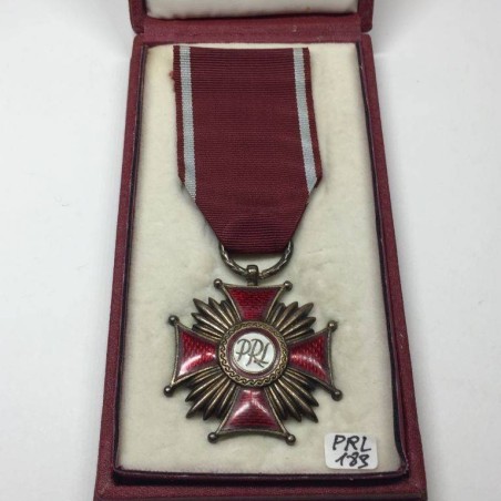 Military Civil Medal Decoration Peoples Republic Poland Poland Cross Merit PRL