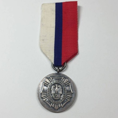 3rd. REPUBLIC OF POLAND. SILVER MEDAL FOR MERIT FOR NATIONAL DEFENSE LEAGUE. NO BOX
