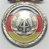 VERDIENSTMEDAILLE DER DDR (Medalla del mèrit, Versió nova) (DDR 047)
