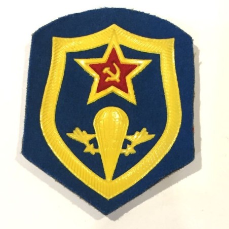 USSR CCCP VINTAGE SEWING PATCH. SOVIET ARMY PARACHUTIST TROOPS (USSR-P9)
