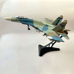 Sujoi Su-27P Flanker URSS 1989 Fighter Plane 1:100 Salvat diecast 