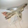Century Wings 1:72 Wings of Heroes 601475 Vought F-8E Crusader USN VF-211 Fighting Checkmates, NP103, USS Bon Homme Richard