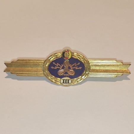 GDR EAST GERMAN BADGE ARMY. NAVAL MACHINERY PERSONNEL QUALIFICATION, 3rd. class (DDRB-11)