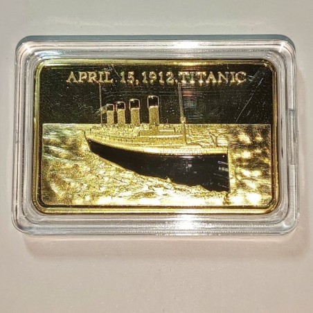 COMMEMORATIVE TOKEN IN MEMORY OF VICTIMS IN THE TRAGEDY OF THE TITANIC (1912). SOUVENIR COLLECTION