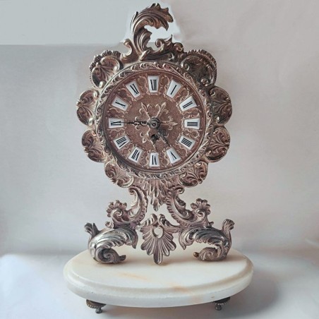 FLOWER-SHAPED BIG ANTIQUE BRONZE CLOCK. MID 20th CENTURY. VINTAGE CRYSTAL & CERAMICS COLLECTION (VYC-05)