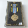 ARMED FORCES EXPEDITIONARY MEDAL OF USA. LUXURY PLASTIC CASE, RIBBON BAR & LAPEL PIN
