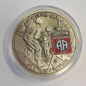 COMMEMORATIVE TOKEN 82nd AIRBORNE DIVISION. UNITED STATES DEFENDERS. SOUVENIR COLLECTION