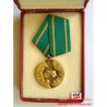 BULGARIAN MEDAL FOR 100 YEARS ABRIL UPRISING  1876-1976. With case.